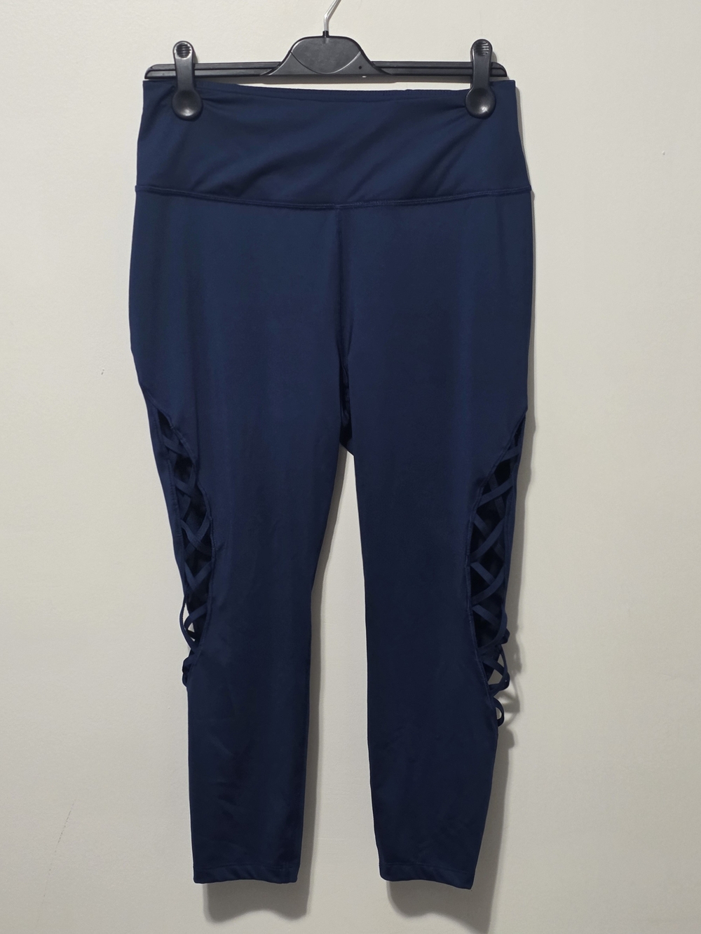 Avia Navy Crisscross Side Capri Leggings